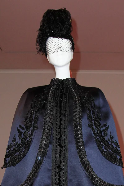 Look 8